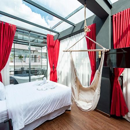 Diamond Rainbow - The Love Aparthotel City Centre Хошимин Экстерьер фото